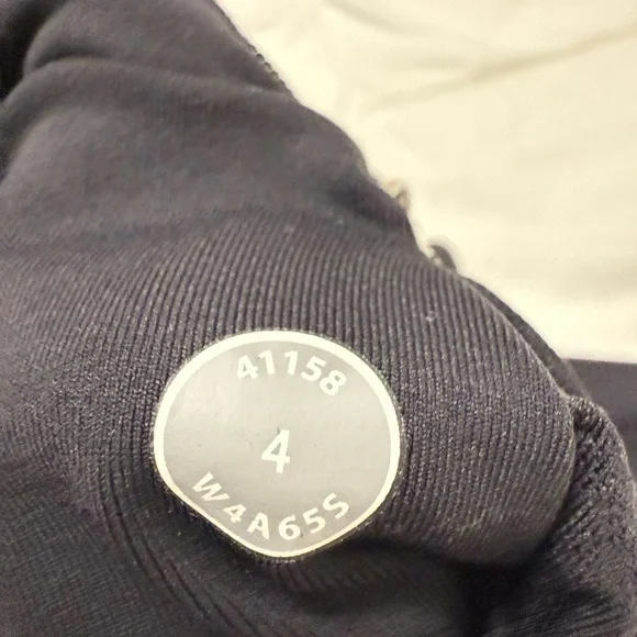 Lululemon Pump It Up Jacket - Picture 12 of 12